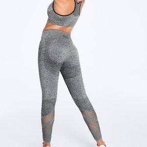 VS Pink Seamless Workout Leggings Tights